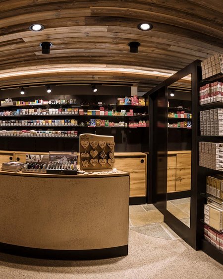 Duty-free perfume & more in Switzerland Duty-free perfume & more in Switzerland