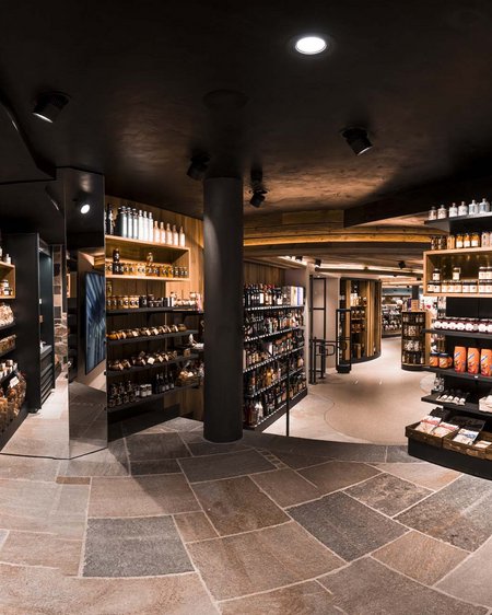 Duty-free perfume & more in Switzerland Duty-free perfume & more in Switzerland