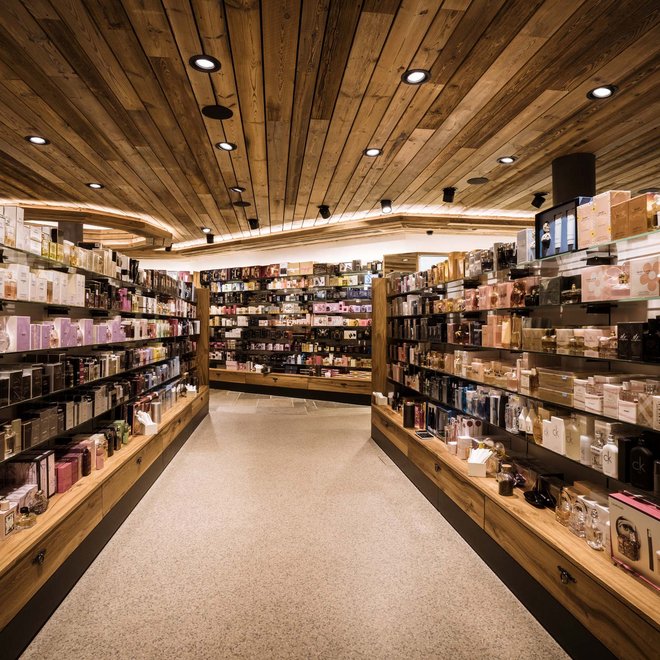 Duty-free perfume & more in Switzerland Duty-free perfume & more in Switzerland