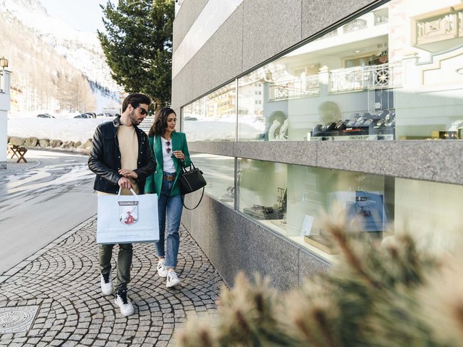 Samnaun Schweiz: Urlaub & Shopping im Bergparadies Samnaun Schweiz: Urlaub & Shopping im Bergparadies