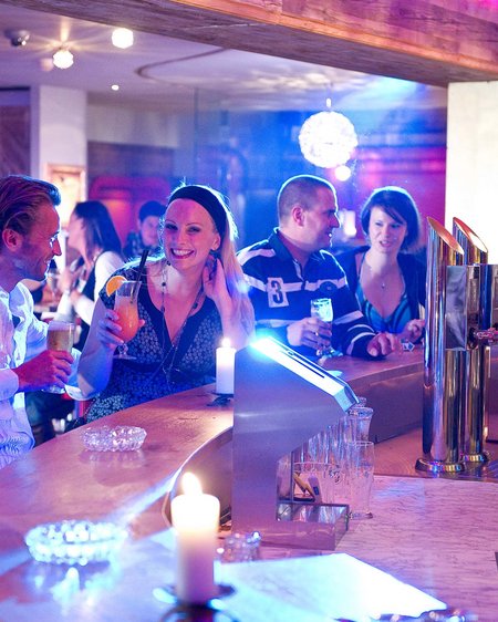 Duty free in Samnaun und Partystimmung Duty free in Samnaun und Partystimmung