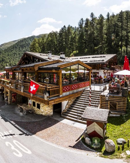 Schmuggler-Alm Restaurant in Samnaun Schmuggler-Alm Restaurant in Samnaun
