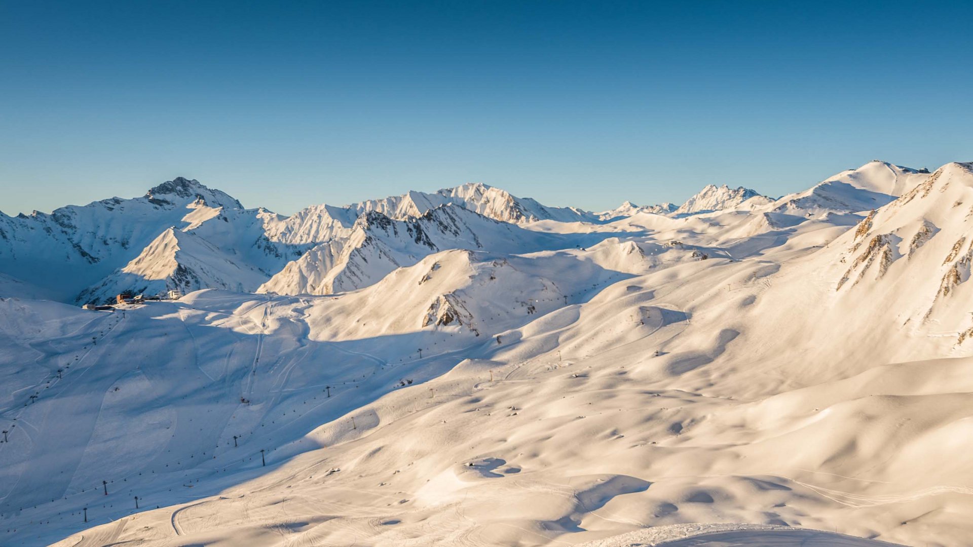 Skihotel Schweiz: Winterurlaub in Samnaun Skihotel Schweiz: Winterurlaub in Samnaun