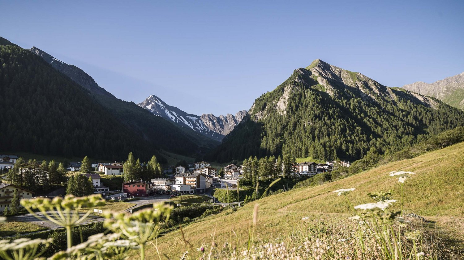 Hotel, Hangl, Samnaun und Co. Hotel, Hangl, Samnaun und Co.